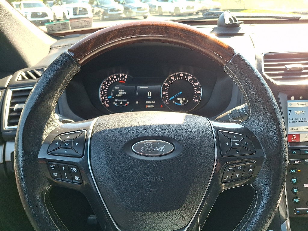 2017 Ford Explorer Platinum