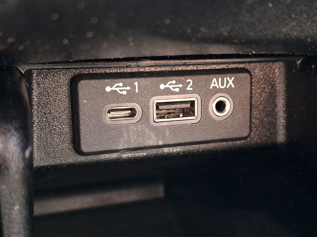 2023 Nissan Maxima Platinum