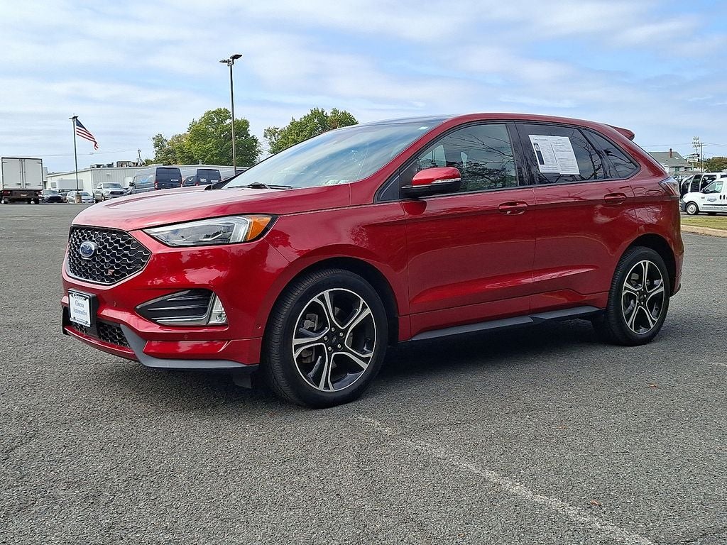 2022 Ford Edge ST