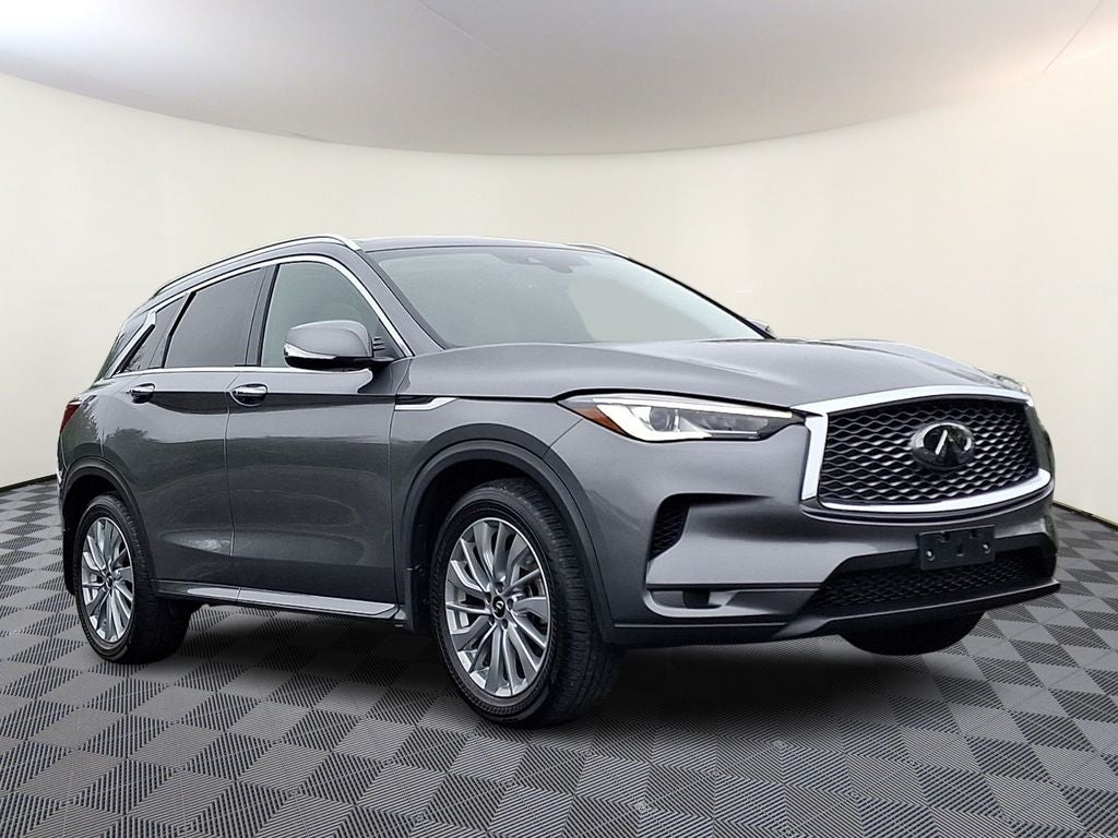 2023 INFINITI QX50 LUXE AWD