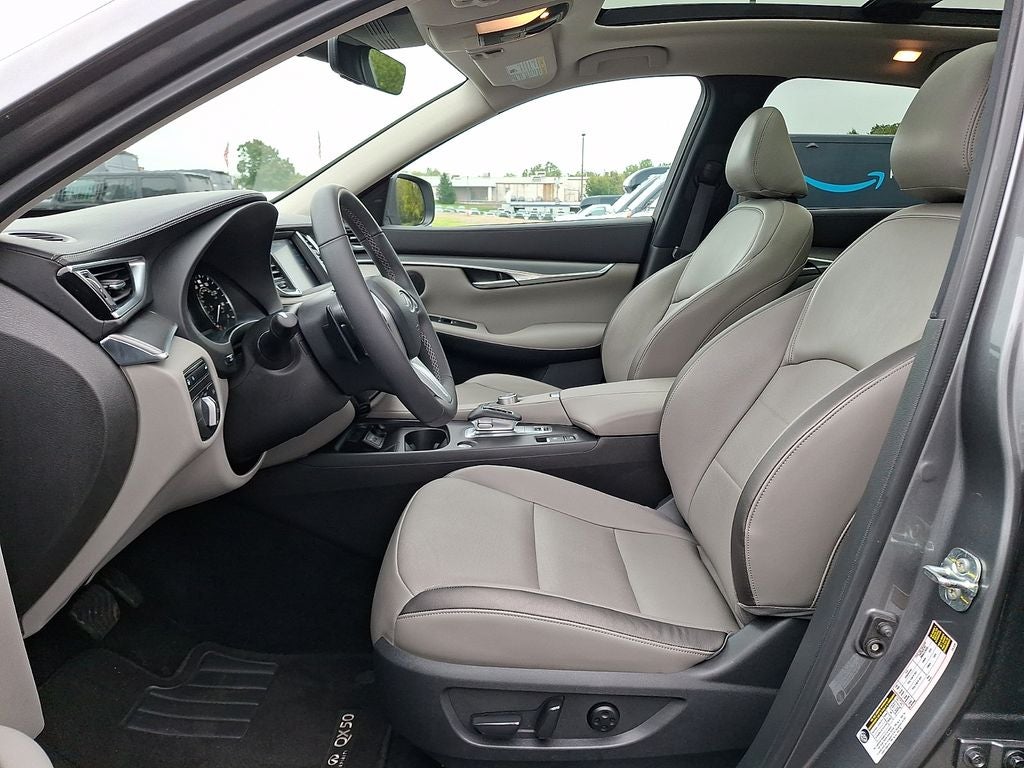 2023 INFINITI QX50 LUXE AWD