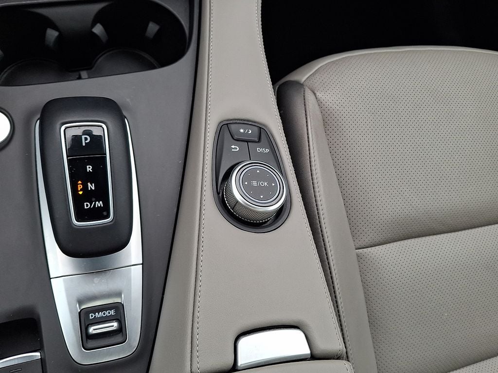2023 INFINITI QX50 LUXE AWD