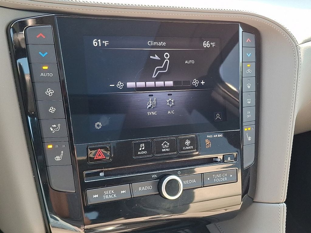 2023 INFINITI QX50 LUXE AWD