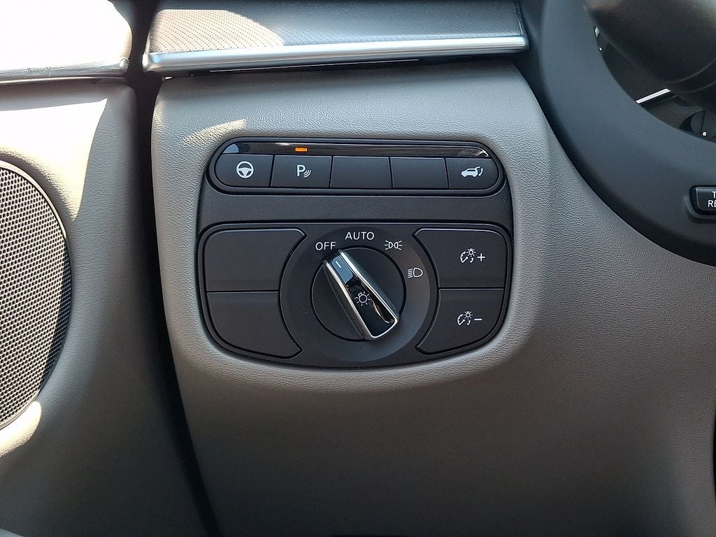 2023 INFINITI QX50 LUXE AWD
