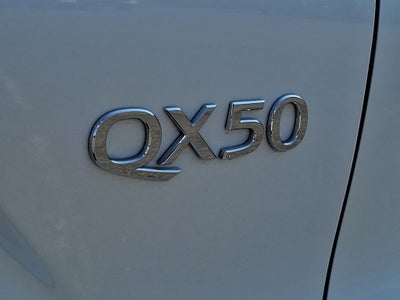 2023 INFINITI QX50 LUXE AWD