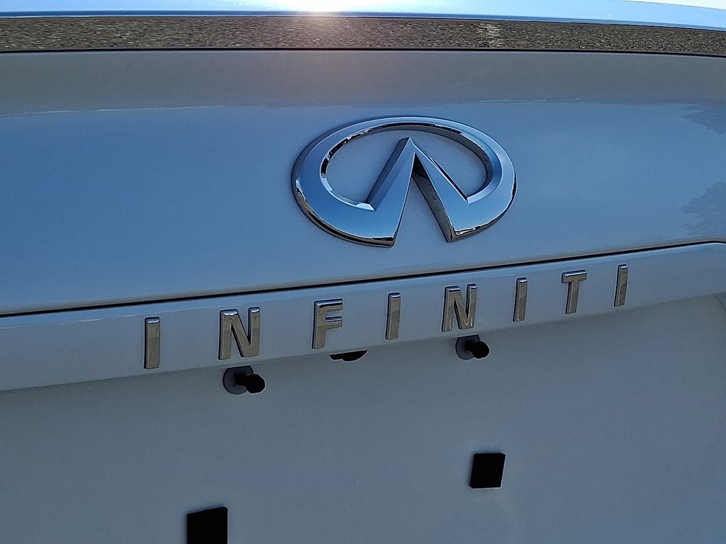 2023 INFINITI QX50 LUXE AWD
