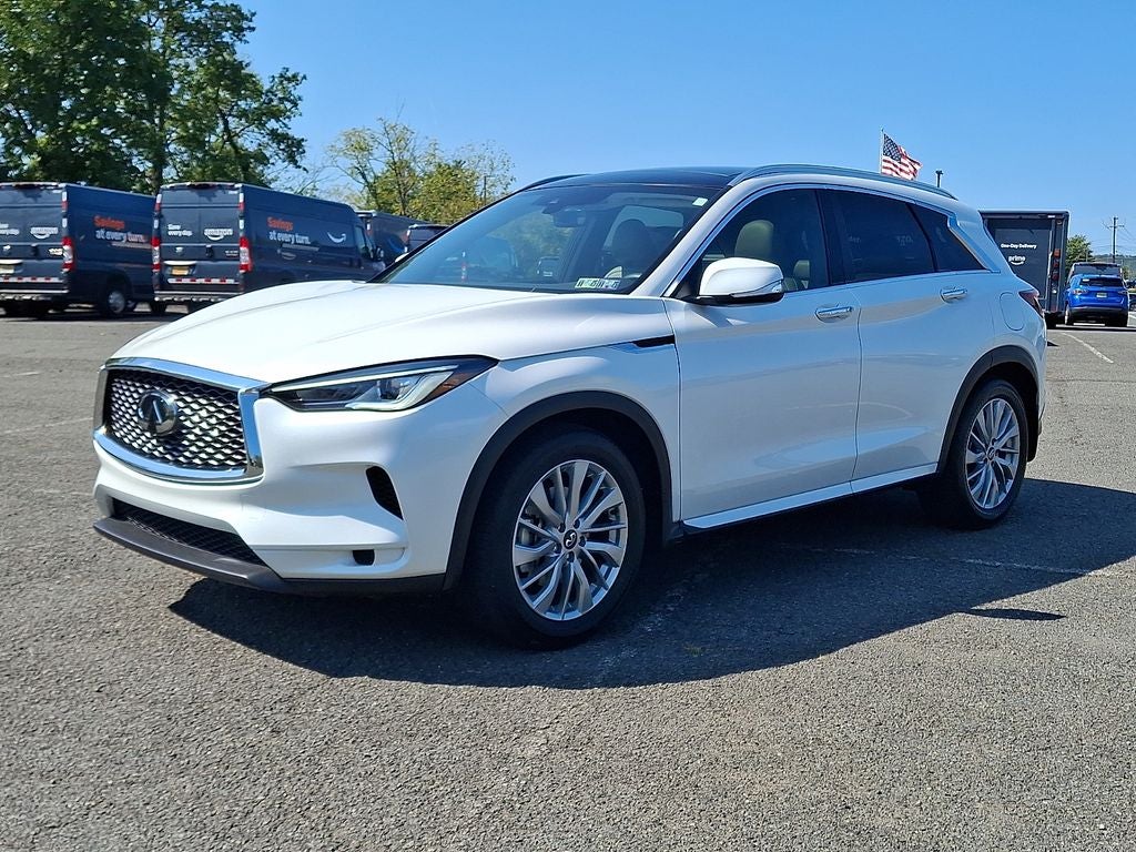 2023 INFINITI QX50 LUXE AWD