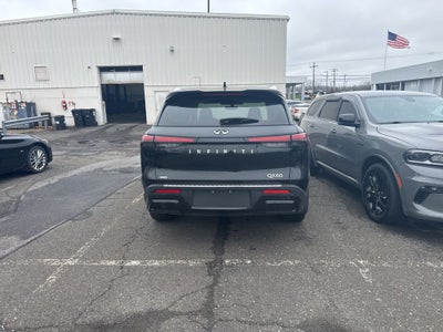2023 INFINITI QX60 LUXE AWD