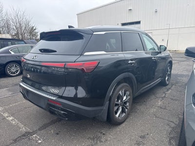 2023 INFINITI QX60 LUXE AWD