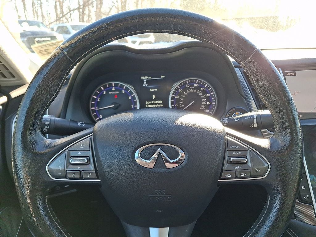 2017 INFINITI Q50 Premium AWD
