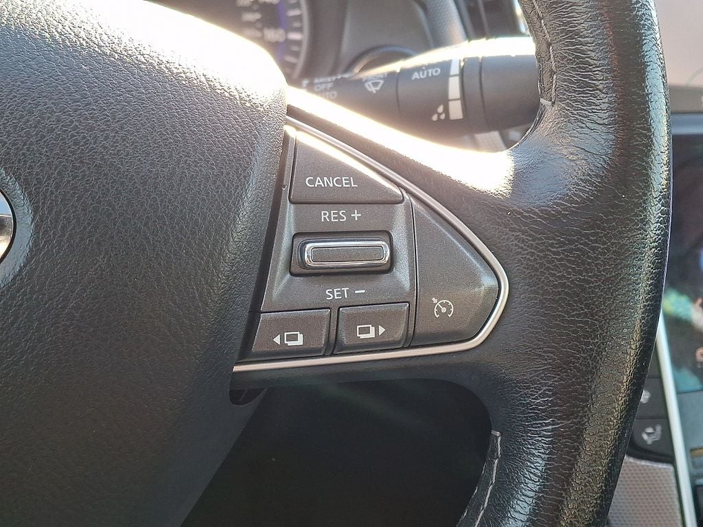 2017 INFINITI Q50 Premium AWD