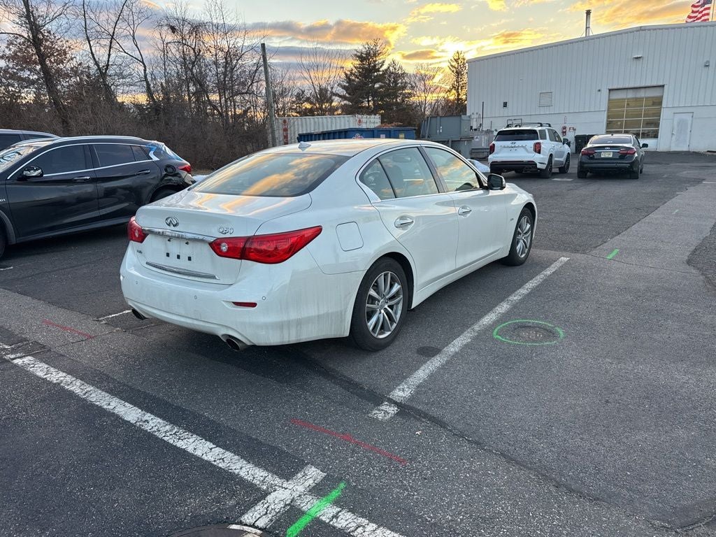 2017 INFINITI Q50 Premium AWD
