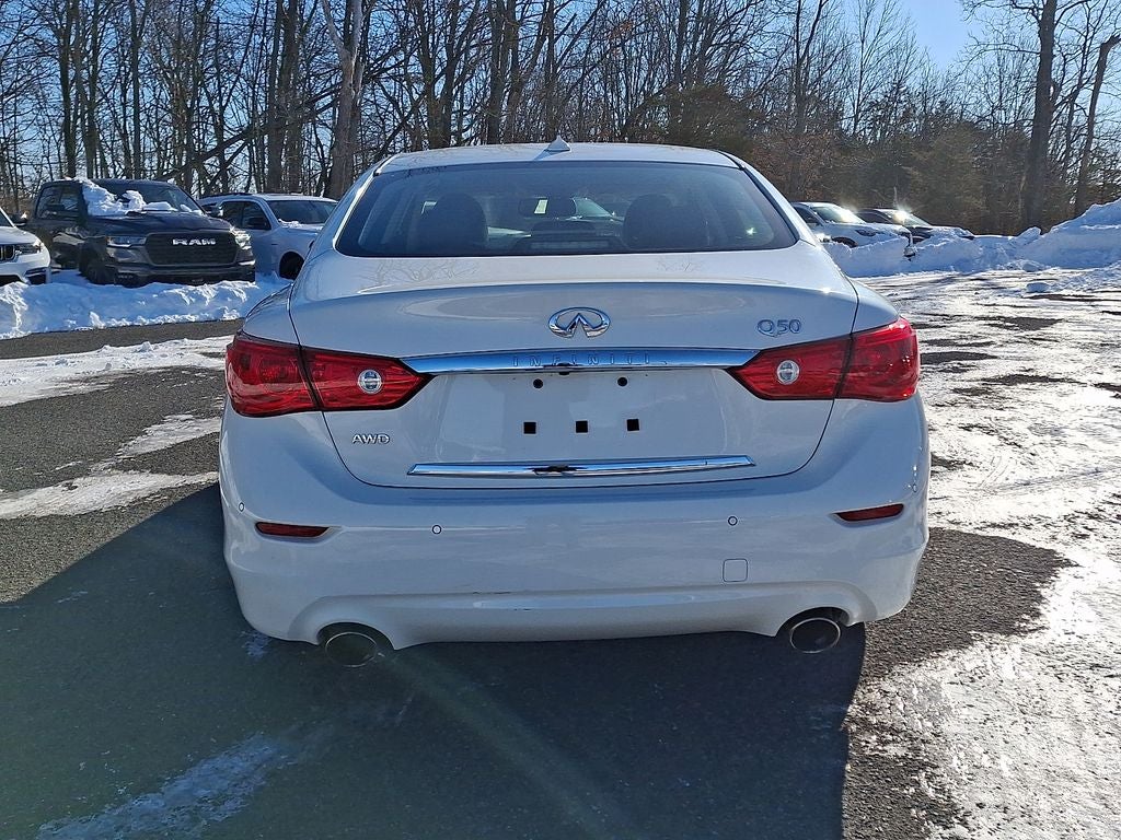 2017 INFINITI Q50 Premium AWD