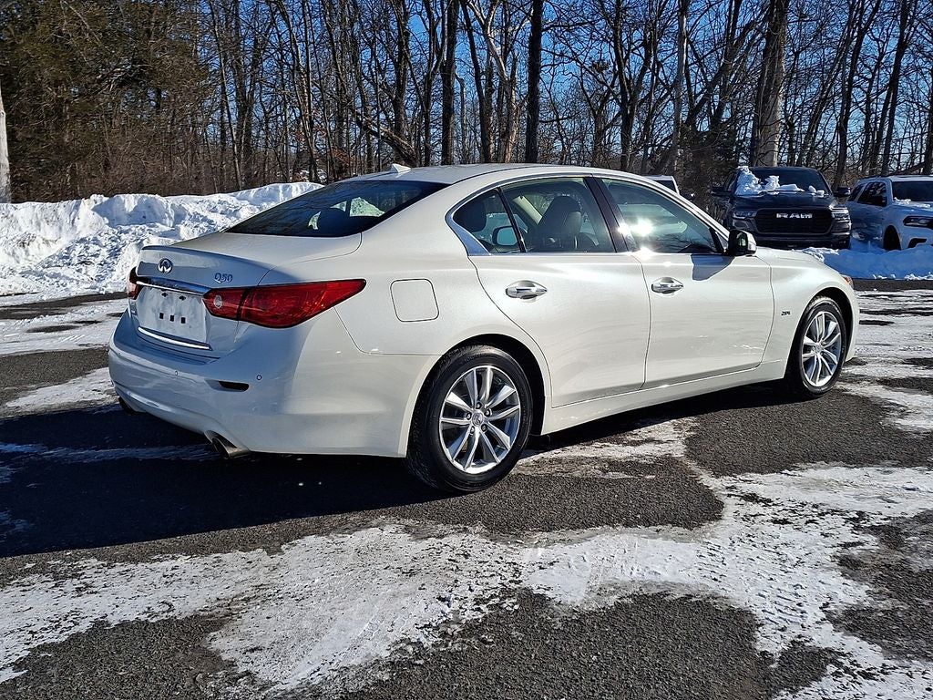 2017 INFINITI Q50 Premium AWD