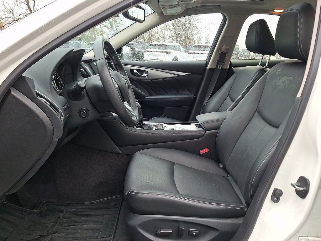 2023 INFINITI Q50 LUXE AWD