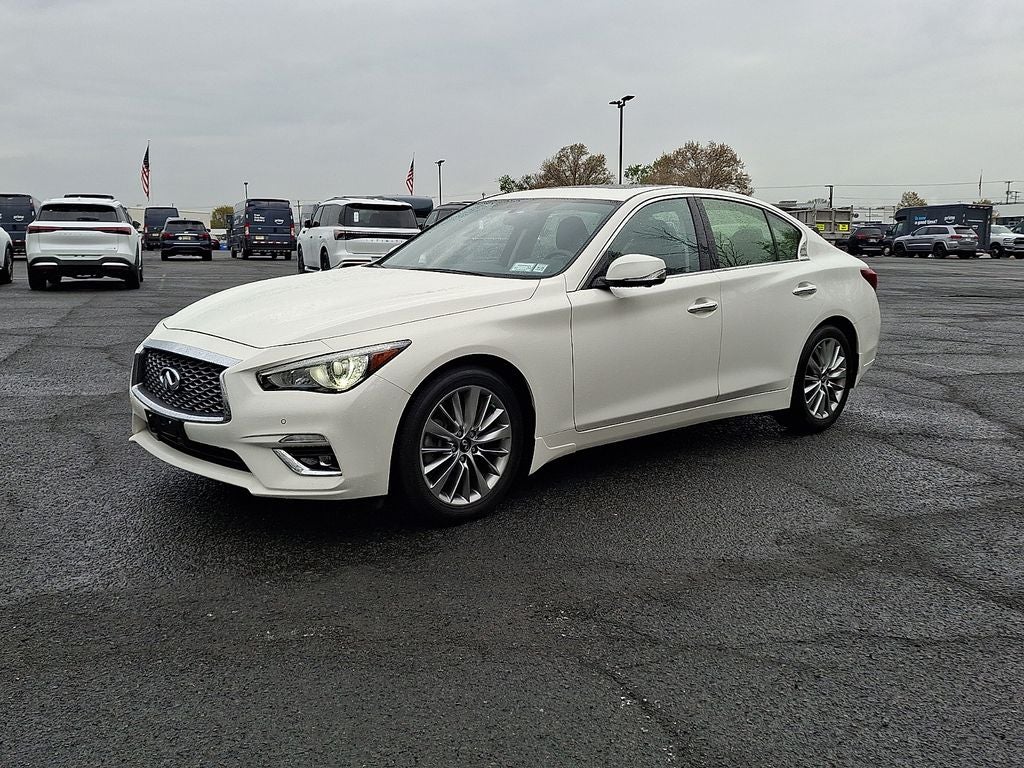 2023 INFINITI Q50 LUXE AWD