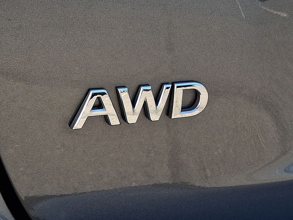 2023 INFINITI Q50 LUXE AWD