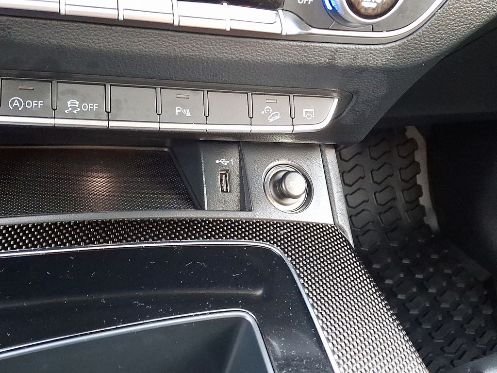 2023 Audi SQ5 Premium Plus quattro