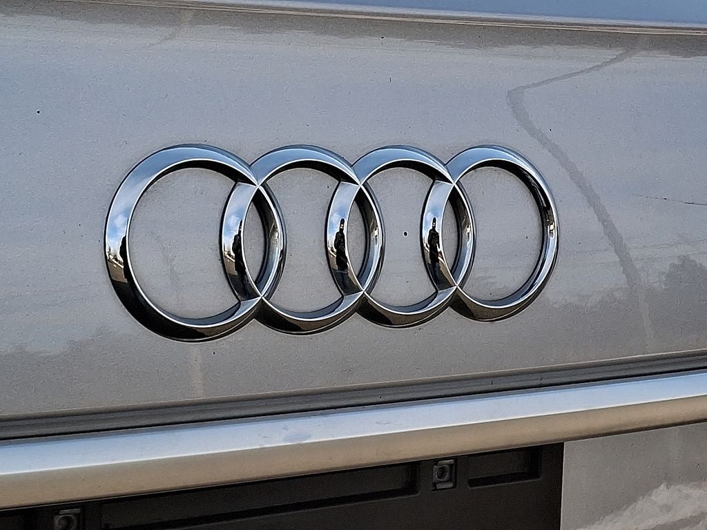 2023 Audi SQ5 Premium Plus quattro