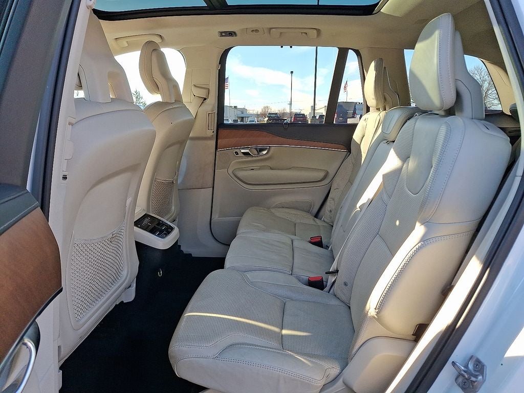 2017 Volvo XC90 T6 Inscription