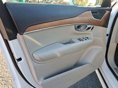 2017 Volvo XC90 T6 Inscription