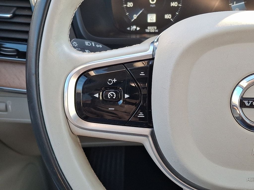 2017 Volvo XC90 T6 Inscription