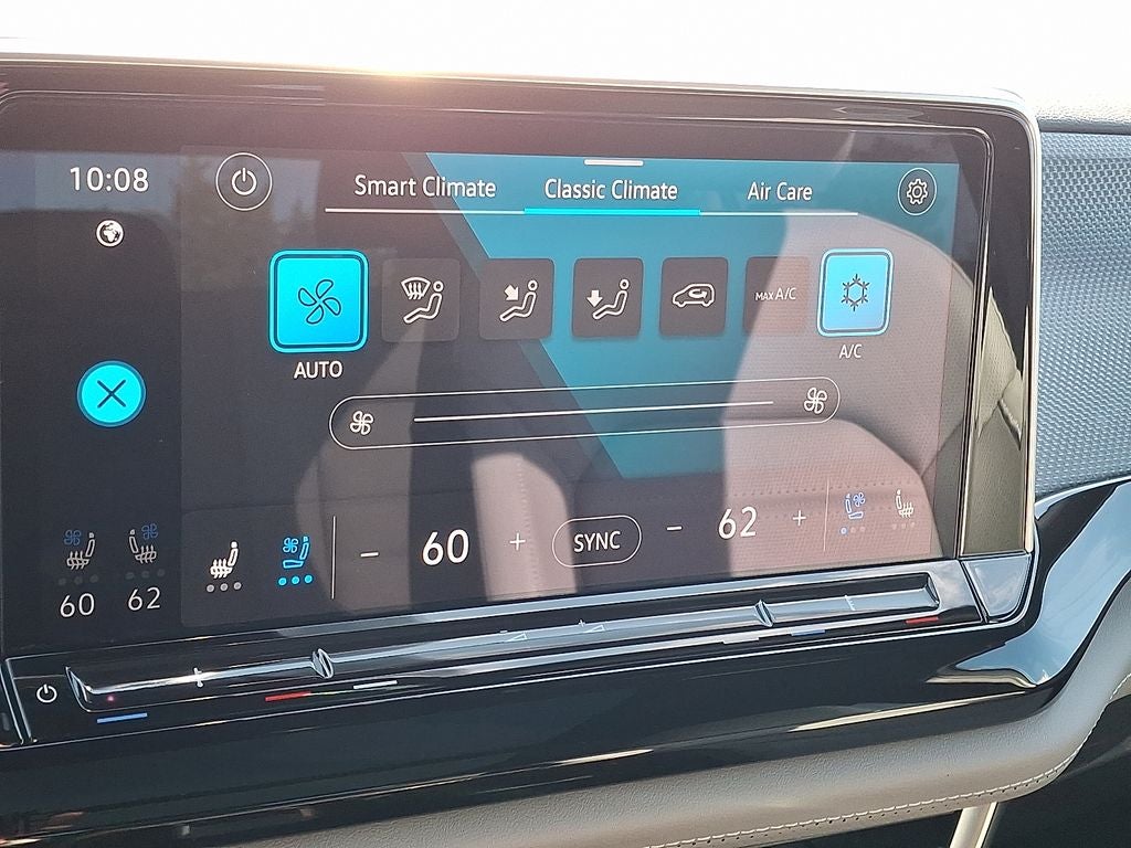 2025 Volkswagen Atlas Cross Sport 2.0T SEL