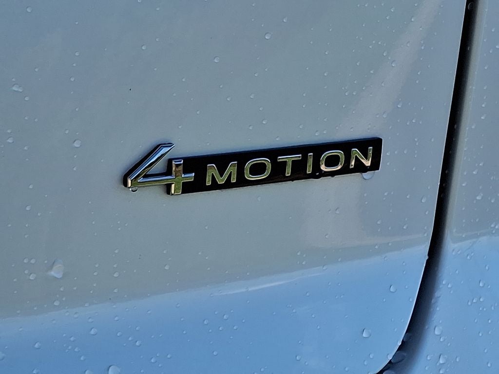 2025 Volkswagen Atlas Cross Sport 2.0T SEL