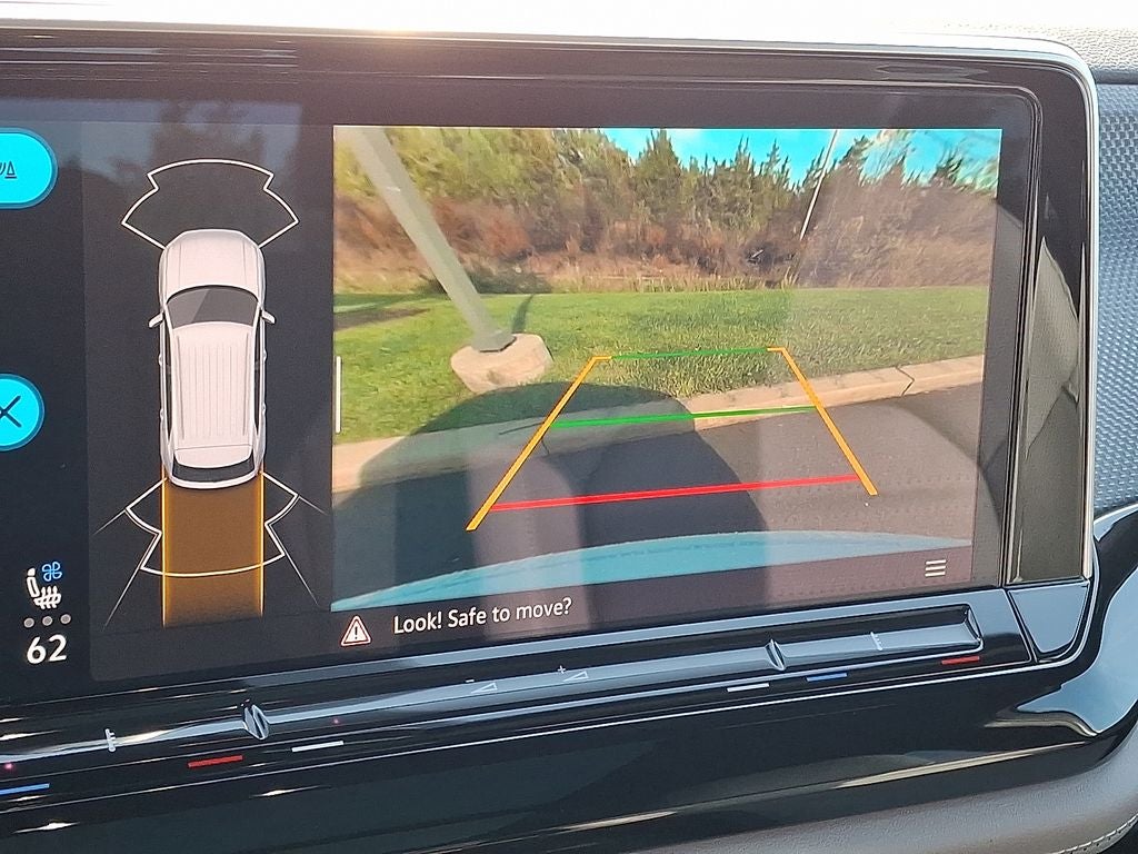 2025 Volkswagen Atlas Cross Sport 2.0T SEL