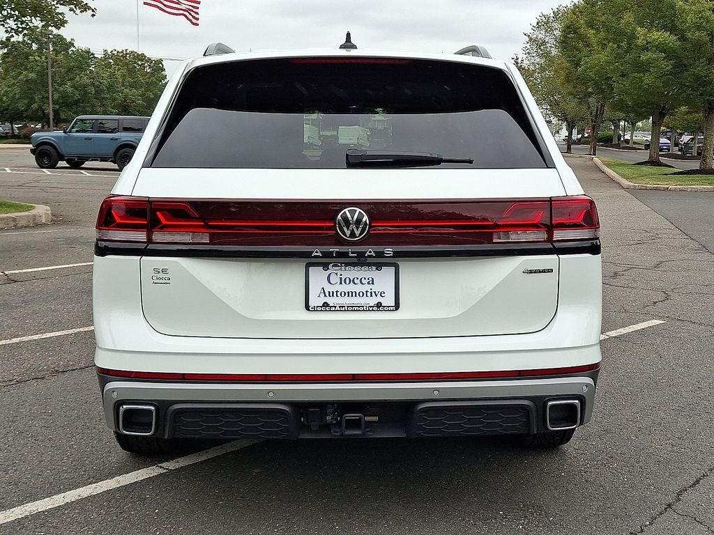 2025 Volkswagen Atlas 2.0T Peak Edition