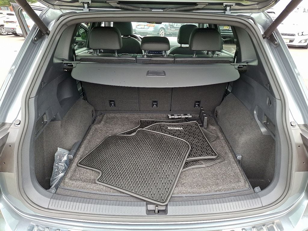 2020 Volkswagen Tiguan 2.0T SEL Premium R Line 4Motion