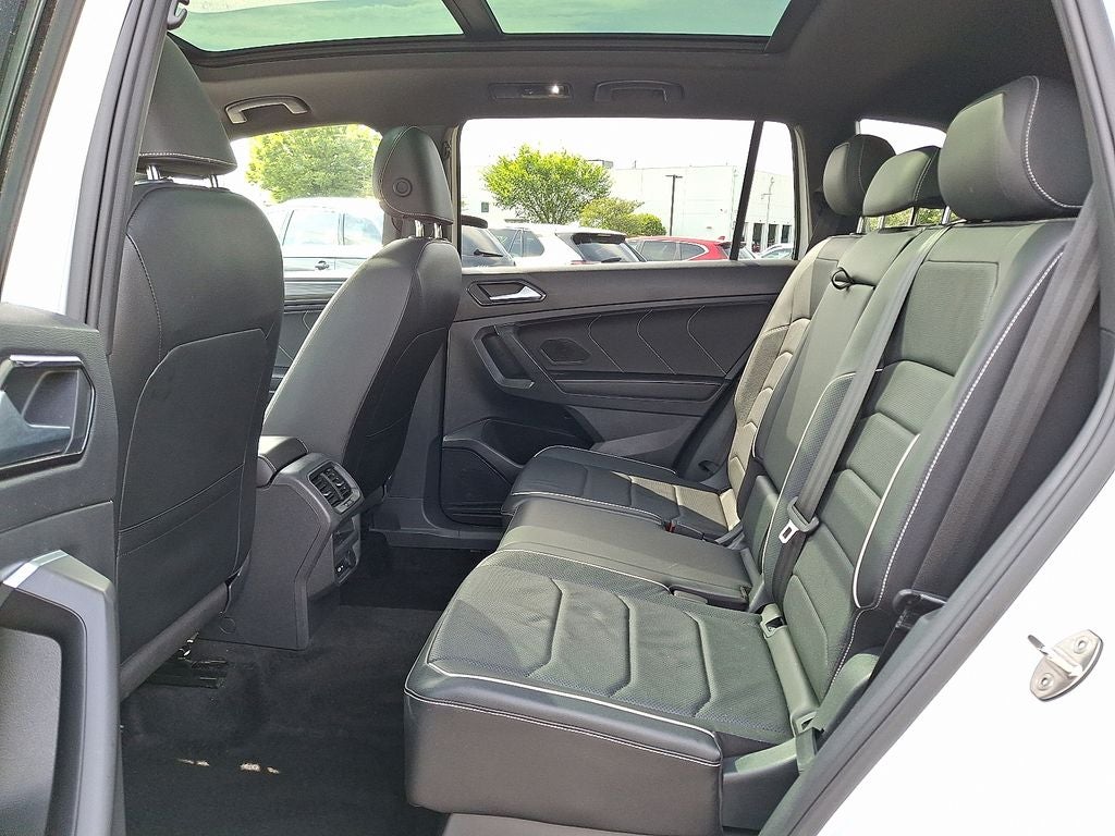 2022 Volkswagen Tiguan 2.0T SEL R-Line