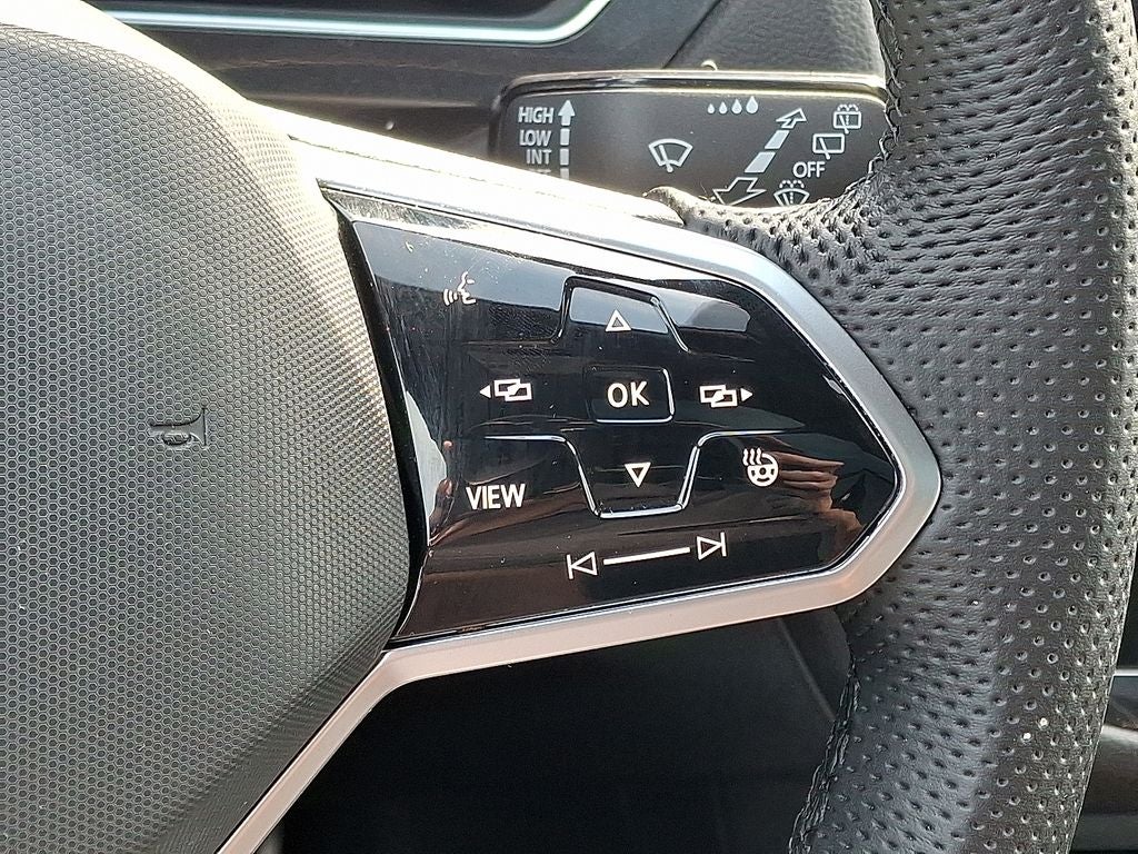 2022 Volkswagen Tiguan 2.0T SEL R-Line