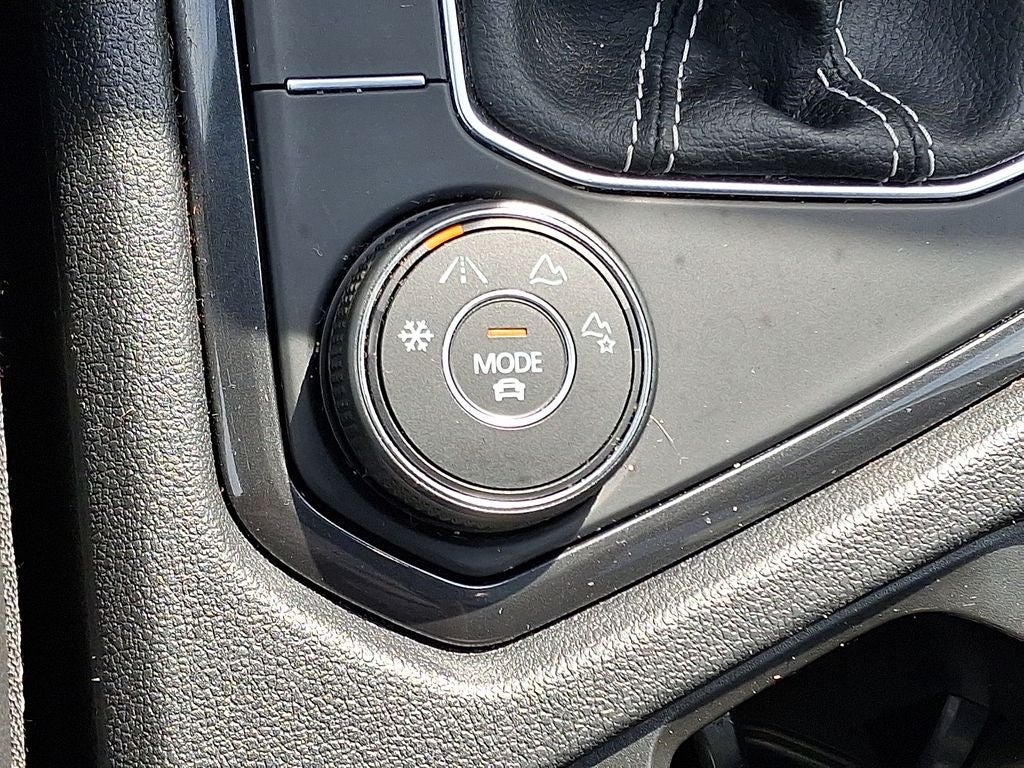 2022 Volkswagen Tiguan 2.0T SEL R-Line