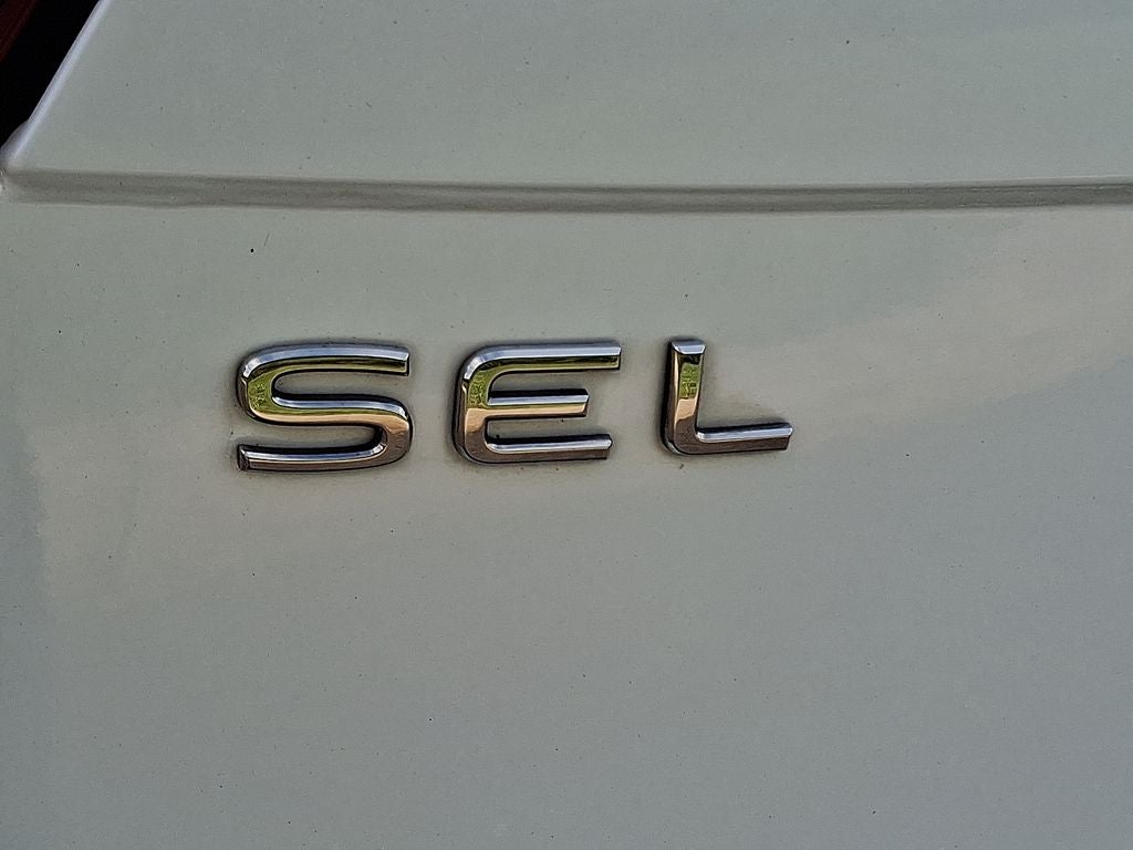 2022 Volkswagen Tiguan 2.0T SEL R-Line