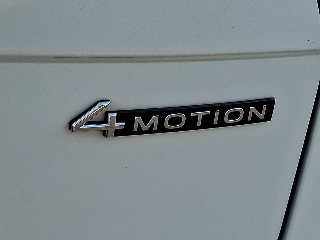 2022 Volkswagen Tiguan 2.0T SEL R-Line