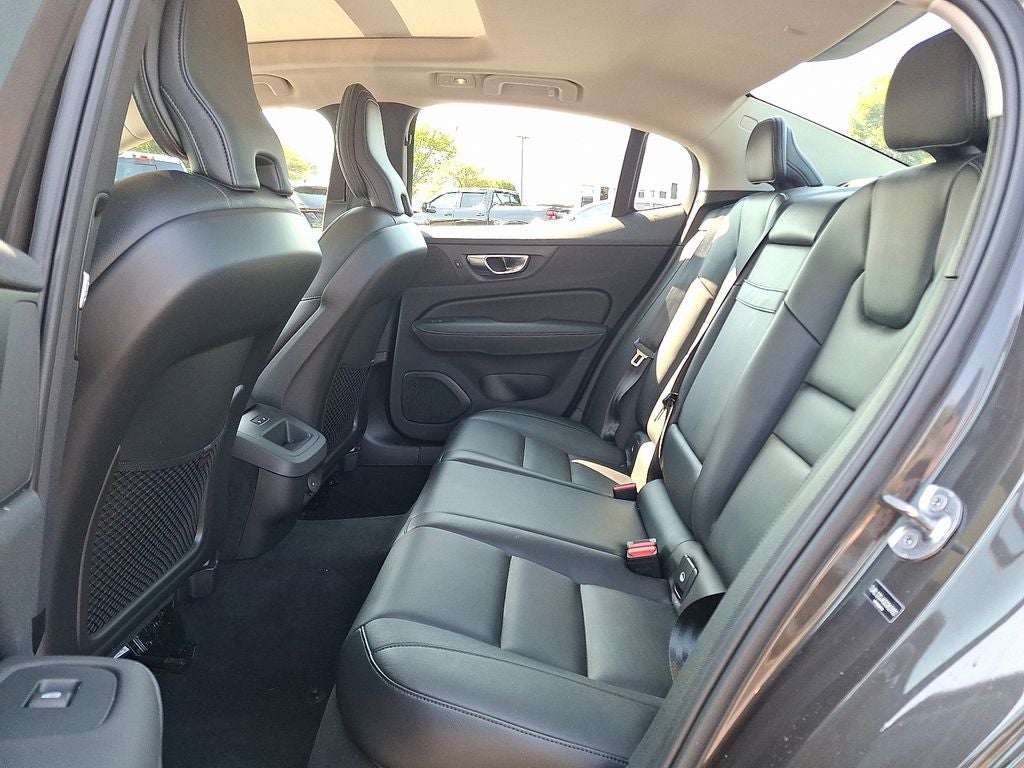 2025 Volvo S60 B5 Core