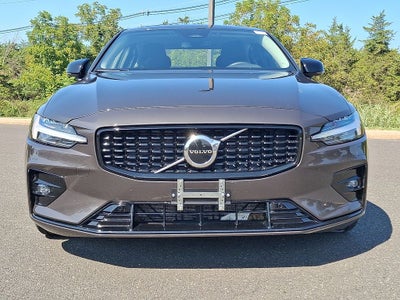 2025 Volvo S60 B5 Core