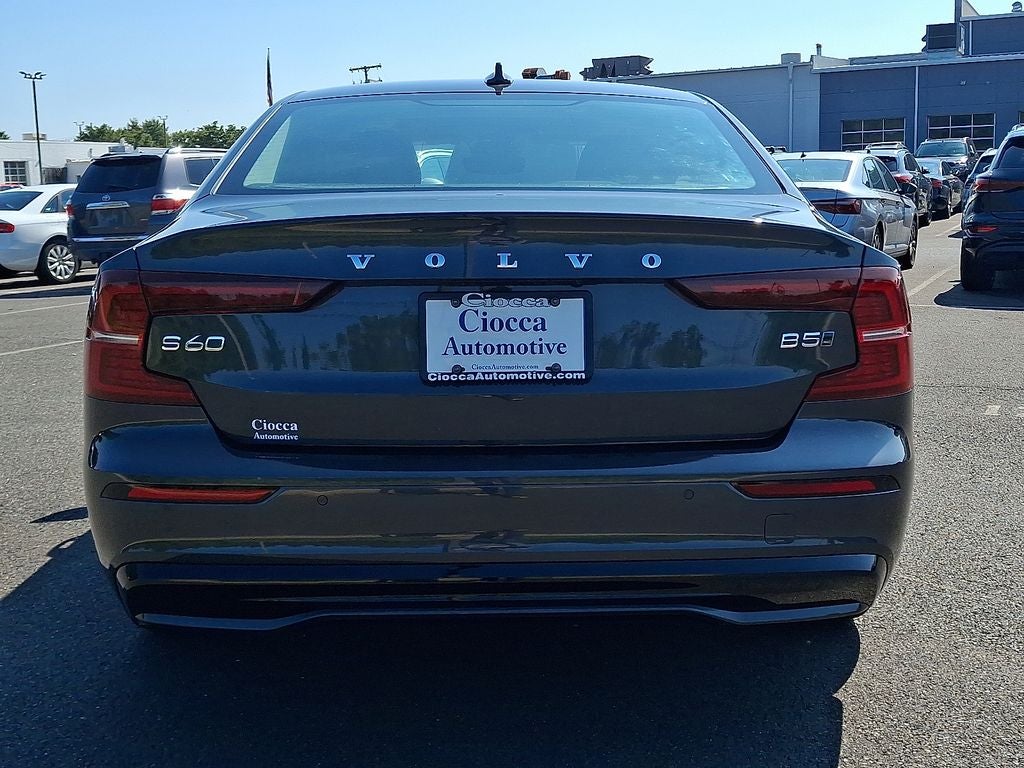 2025 Volvo S60 B5 Core