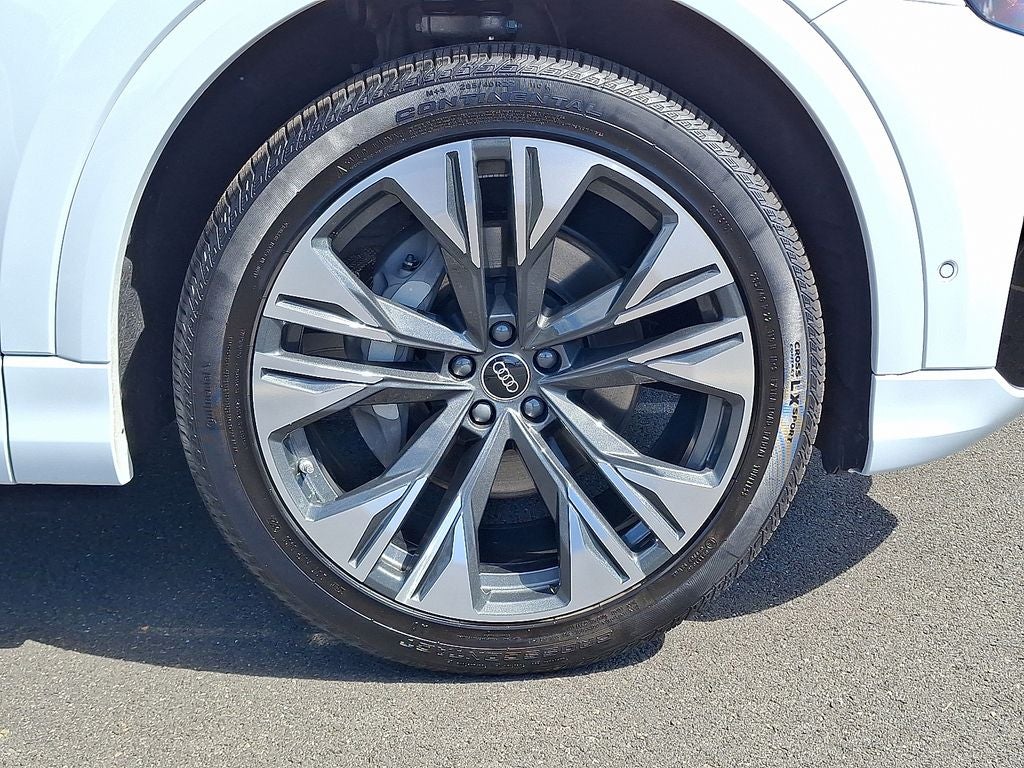 2025 Audi Q8 55 Premium Plus quattro