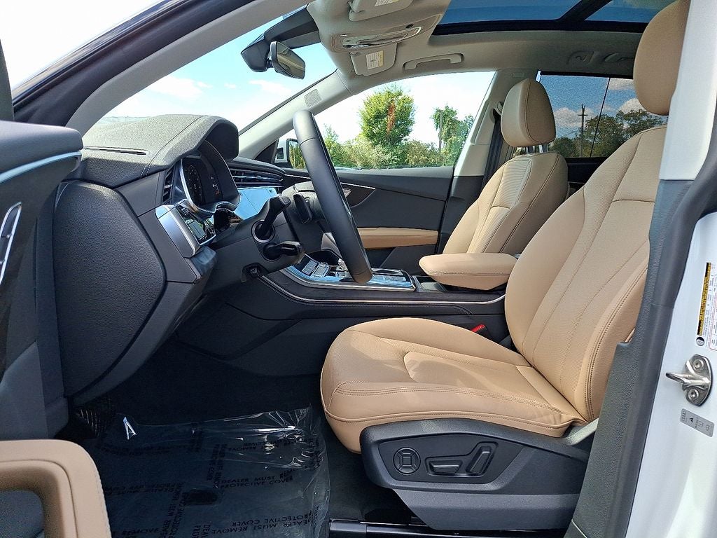 2025 Audi Q8 55 Premium Plus quattro