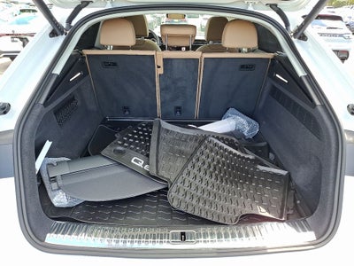 2025 Audi Q8 55 Premium Plus quattro