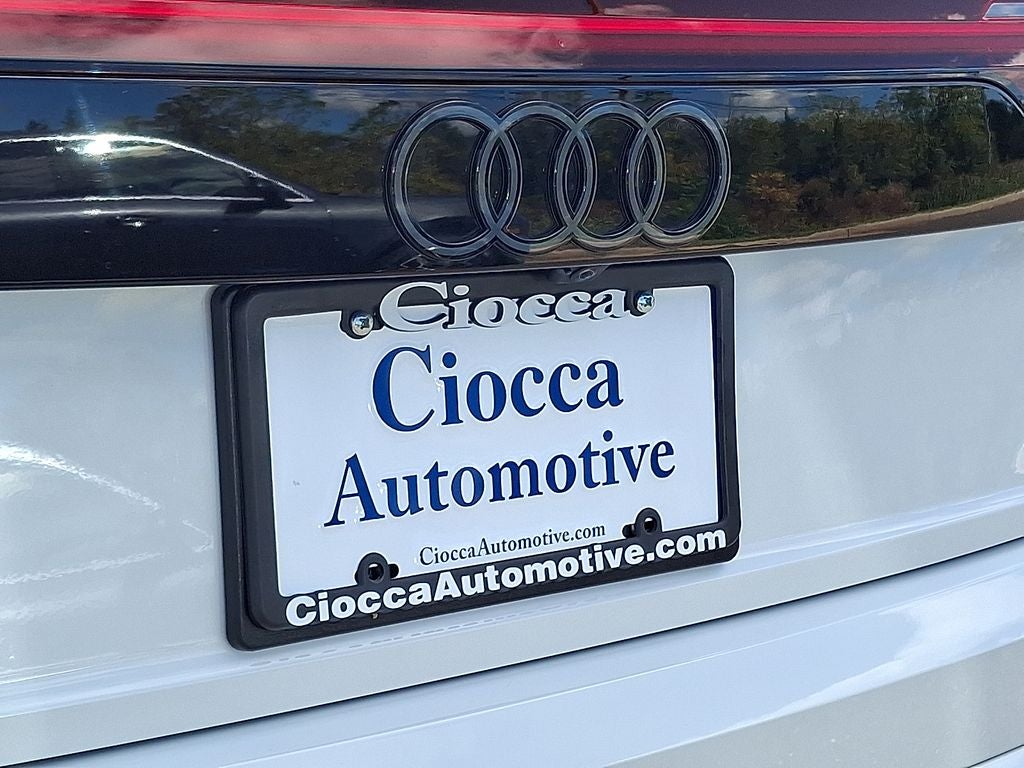 2025 Audi Q8 55 Premium Plus quattro