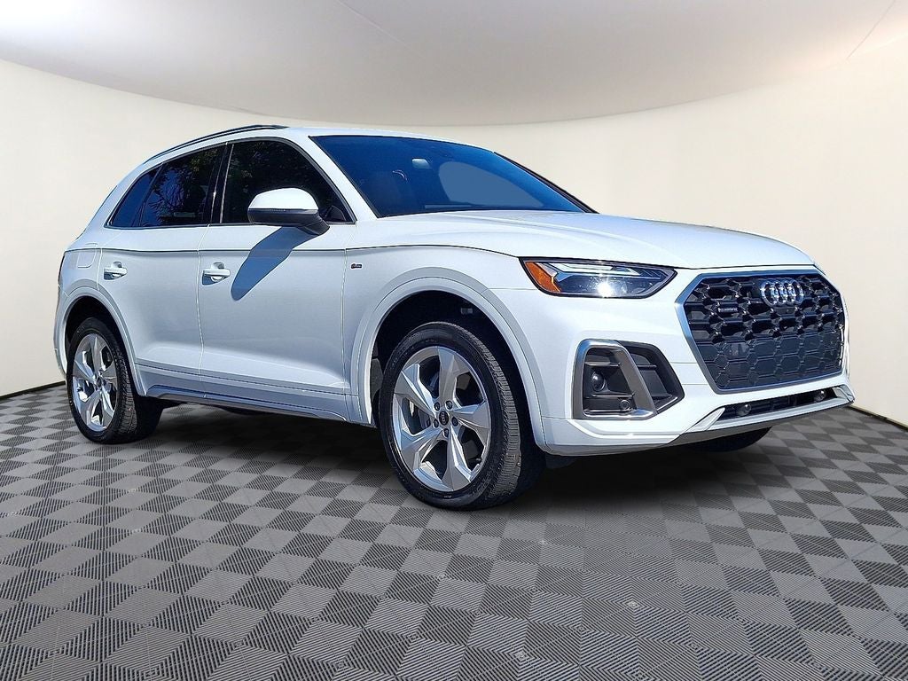 2023 Audi Q5 45 S line Premium Plus quattro