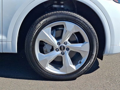 2023 Audi Q5 45 S line Premium Plus quattro