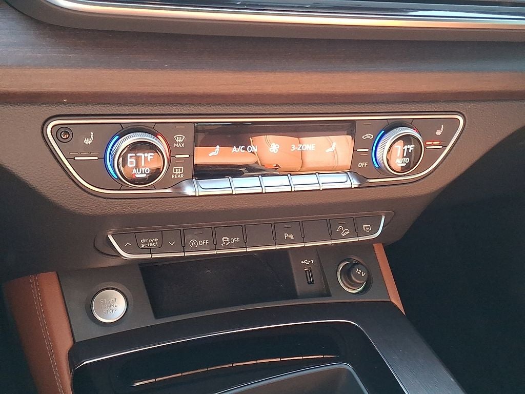 2023 Audi Q5 45 S line Premium Plus quattro