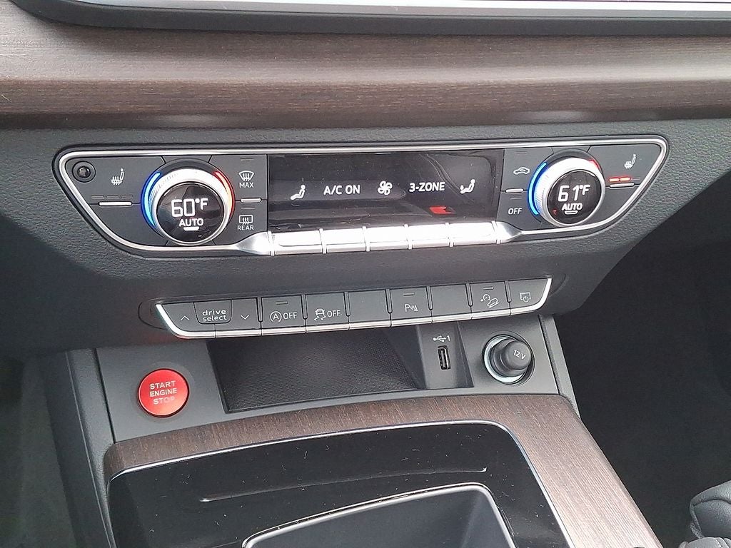 2024 Audi Q5 45 S line Premium quattro