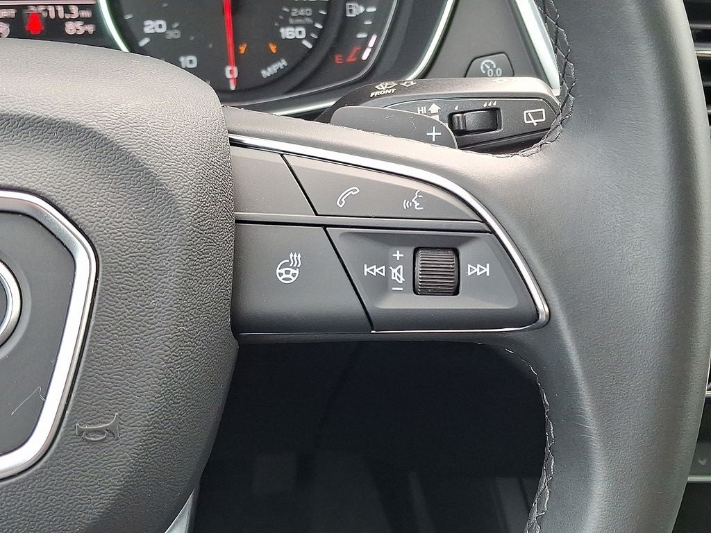 2024 Audi Q5 45 S line Premium quattro