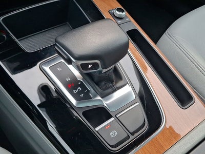 2022 Audi Q5 45 S line Premium quattro