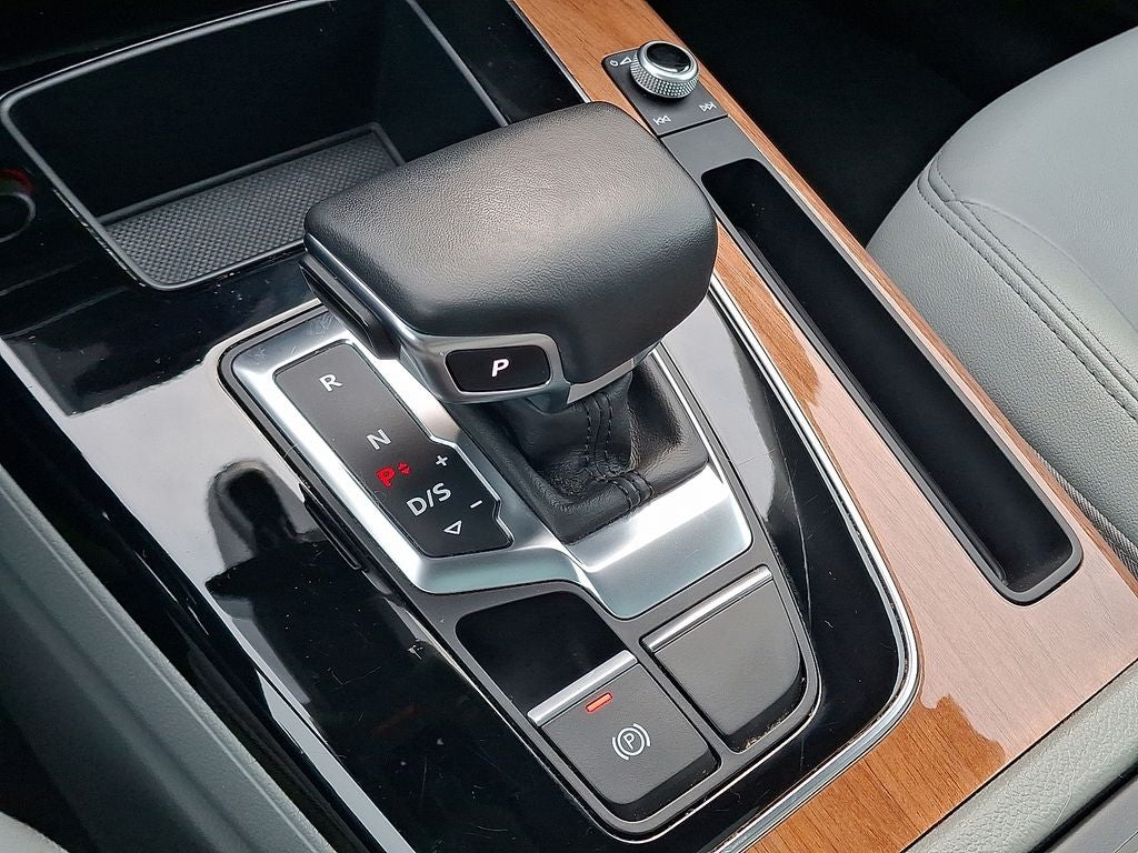 2022 Audi Q5 45 S line Premium quattro